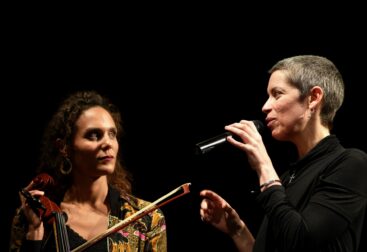 Lola Malique et Myriam OH Alain Freixe ©Luc Greliche / Sources poétiques